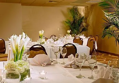 Chester Inn & Suites 
