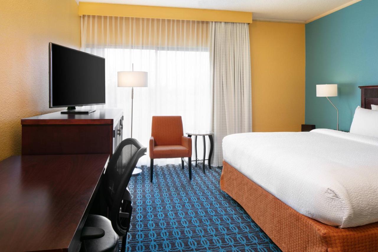 Chester & Hotel 3*