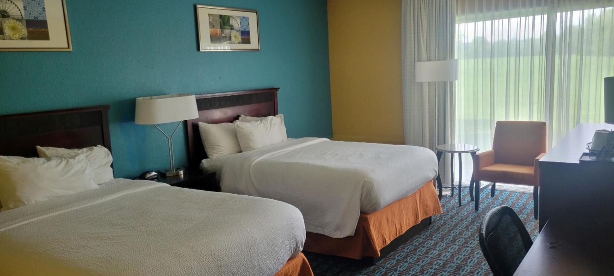 Chester & Hotel Sharonville